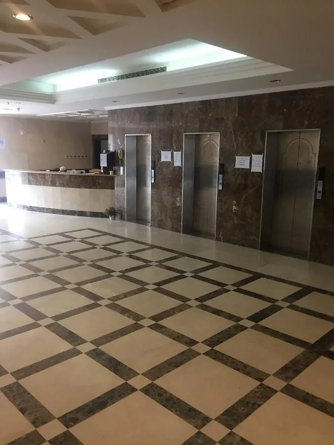 Hotel فندق الخلفاء توصيل للحرم Saudi Arabia