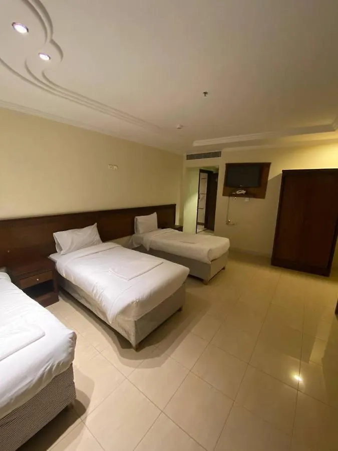 Hotel فندق الخلفاء توصيل للحرم
